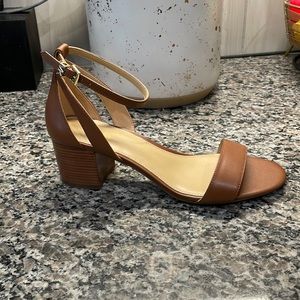 NWT Michael Kors Blocked Sandals
